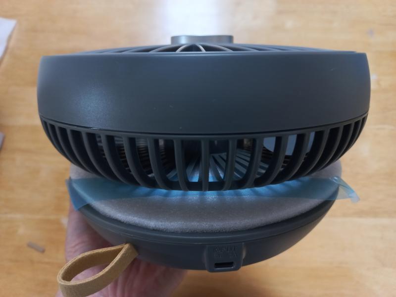 솔러스에어 접이식 무선 탁상용 선풍기 접은상태