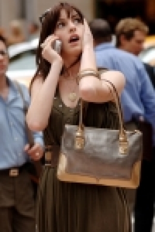 미란다의 변덕과 온갖 잔심부름에 시달리는모습