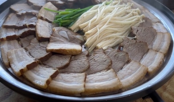 수육