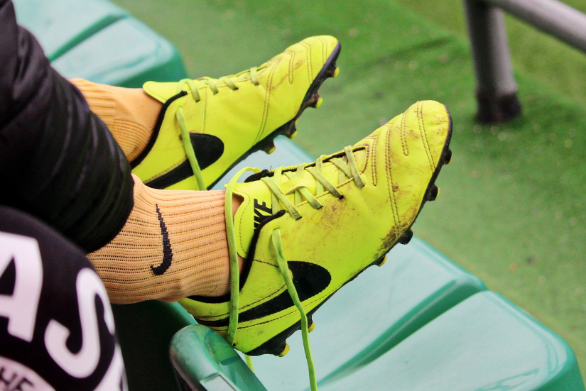 축구화를 착용한 발