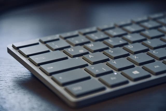 타건감의 과학: 스위치 작동 방식과 손가락 피로도 연구