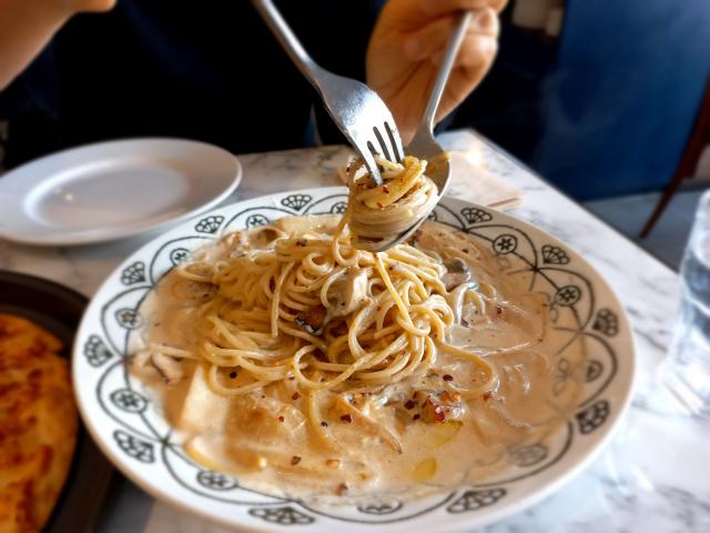 롤링파스타 트러플크림파스타