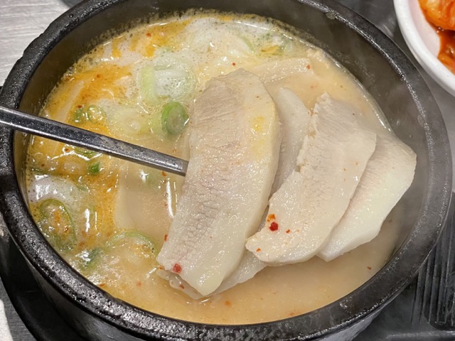 수변최고돼지국밥-항정국밥