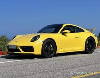 포르쉐 911 카레라 GTS 사진