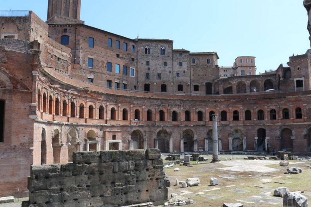 트라야누스의-시장