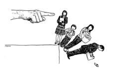 해고-낭떠러지에서-밀어버리는