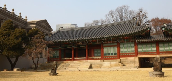 덕수궁