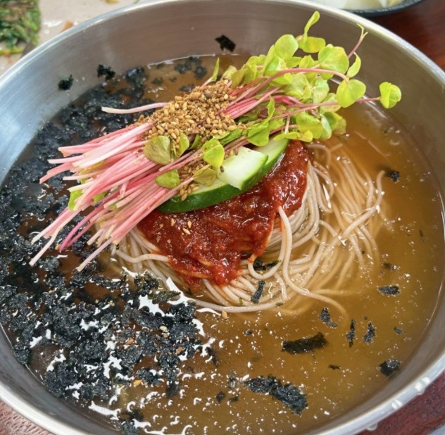 백반기행-충주-남한강막국수-차돌전골-순메밀
