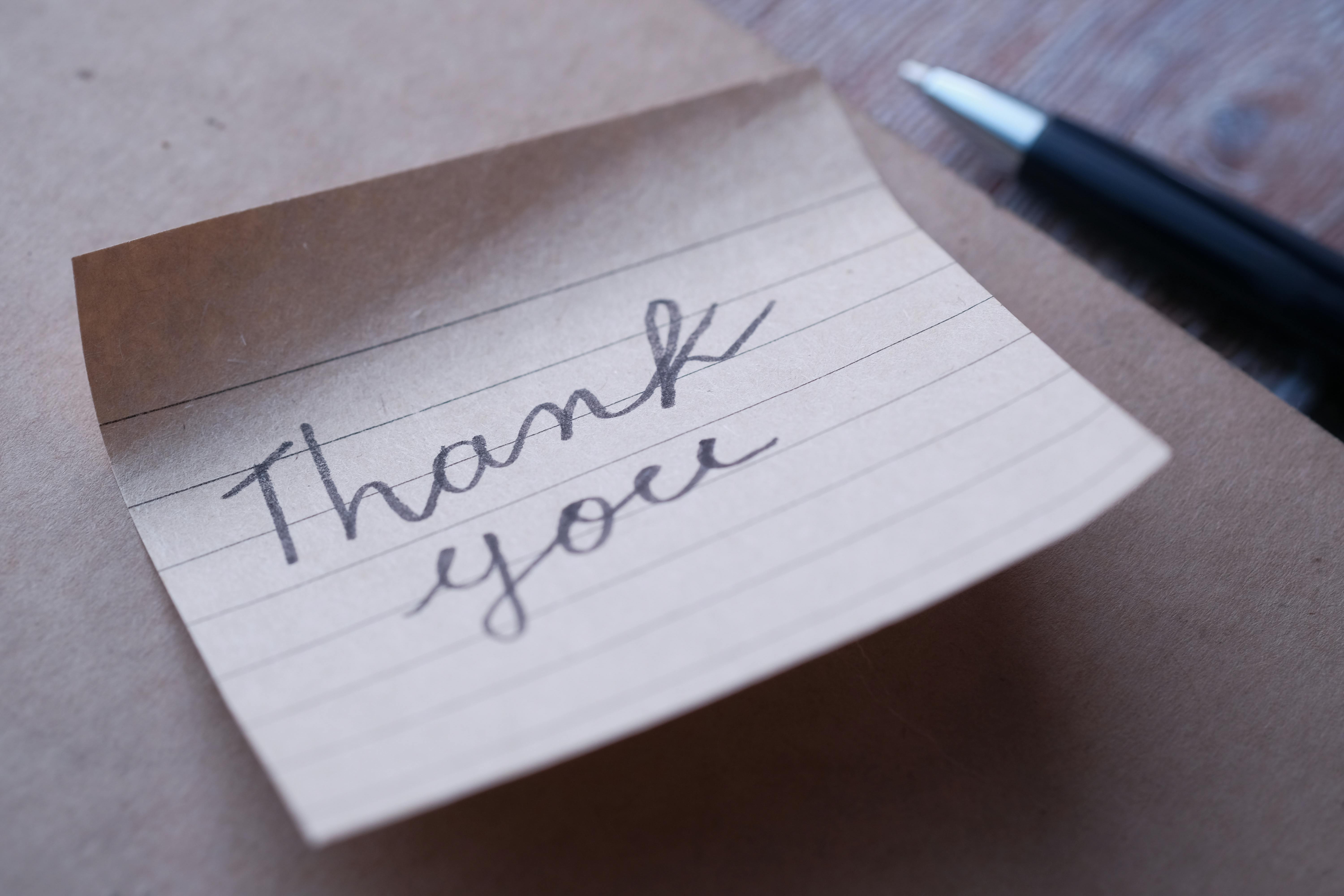 썸네일. A picture of a Thank you Note