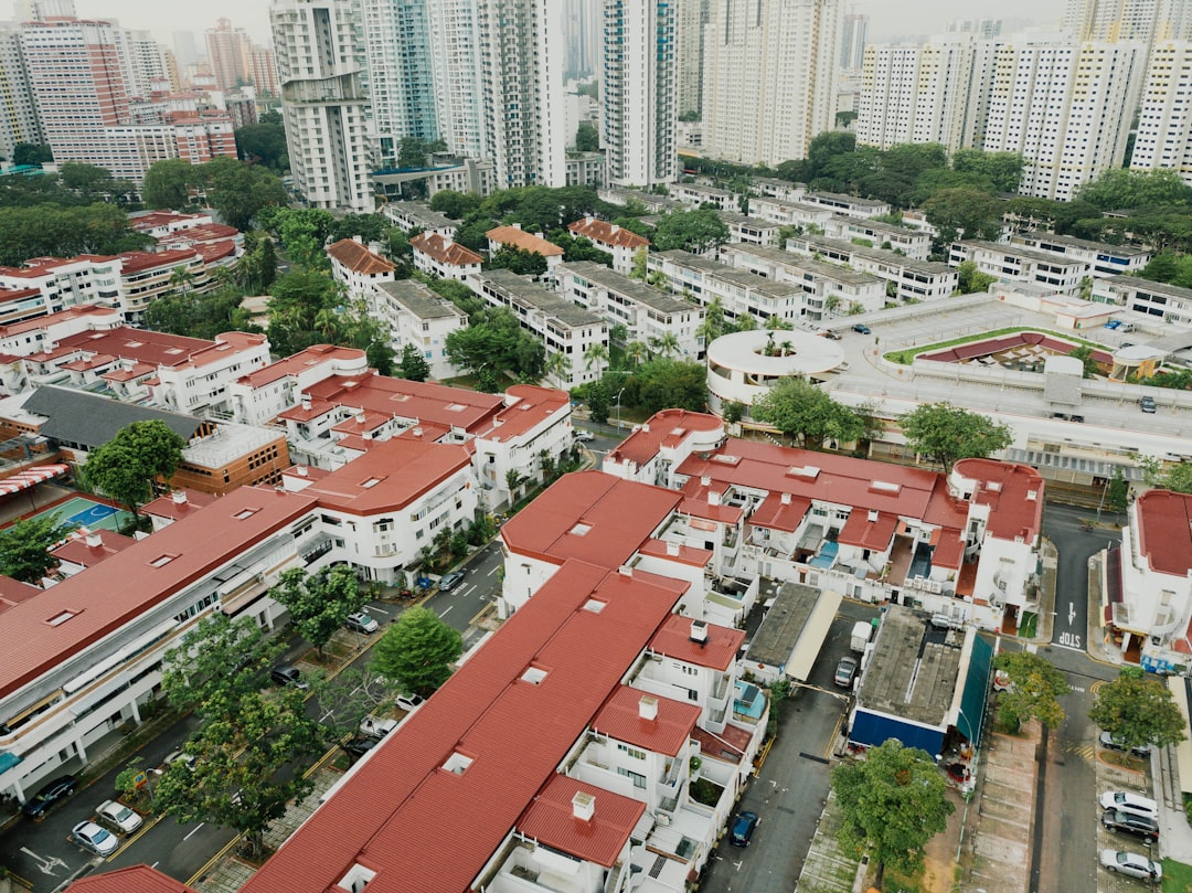 이재명 정부의 부동산 세금 정책: 공급 확대와 규제 완화의 현실과 과제 관련 이미지 1