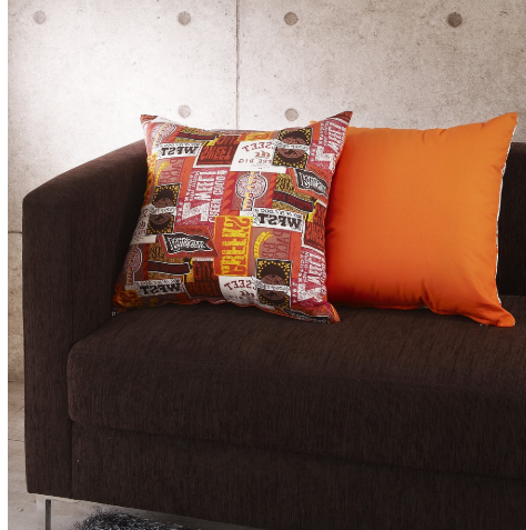 패브릭 소파와 의류의 꿉꿉한 냄새 제거법