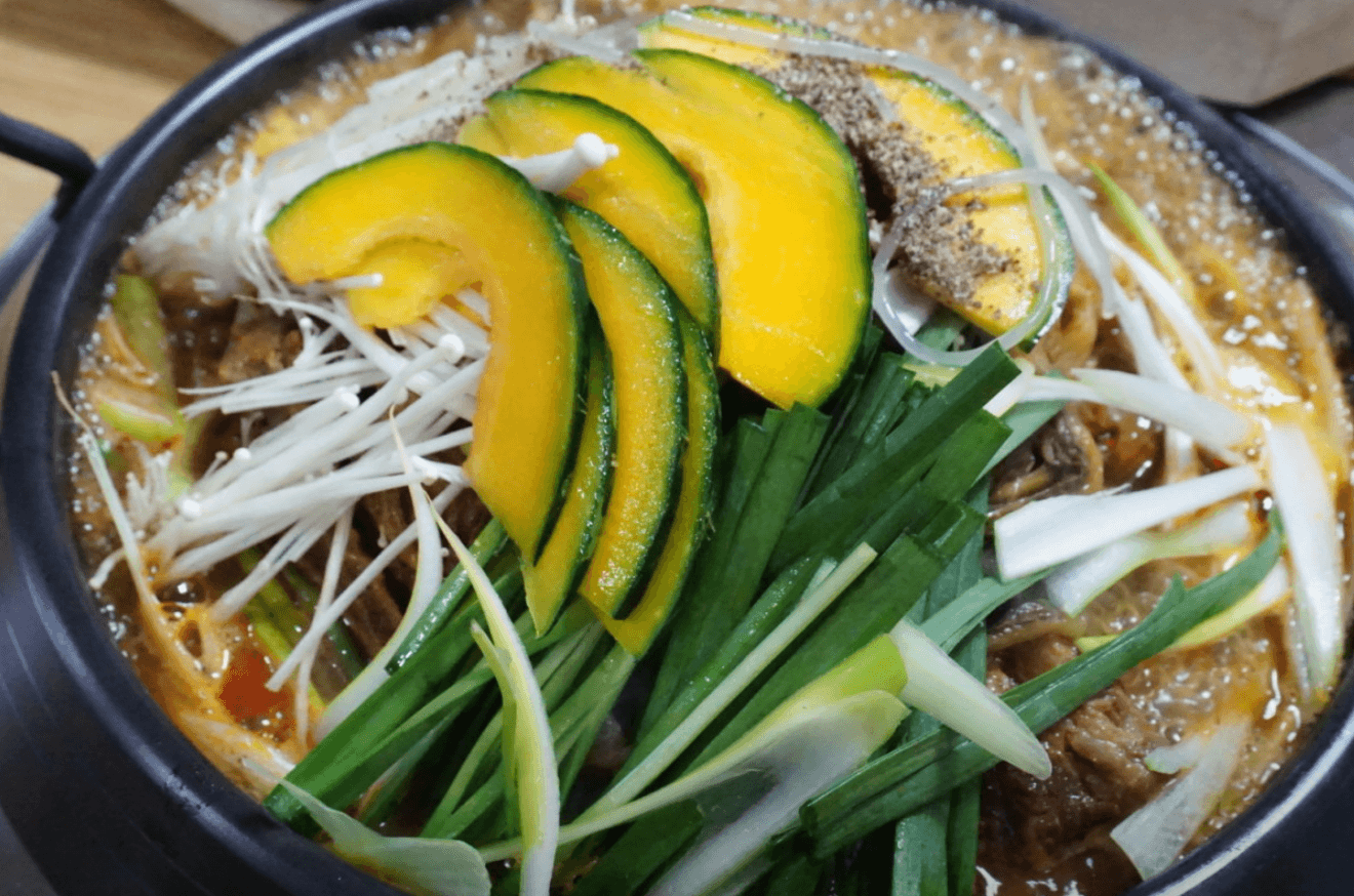 오늘N 위대한일터 콩비지감자탕 콩비지뼈해장국 인천 뼈해장국 감자탕 맛집 식당 