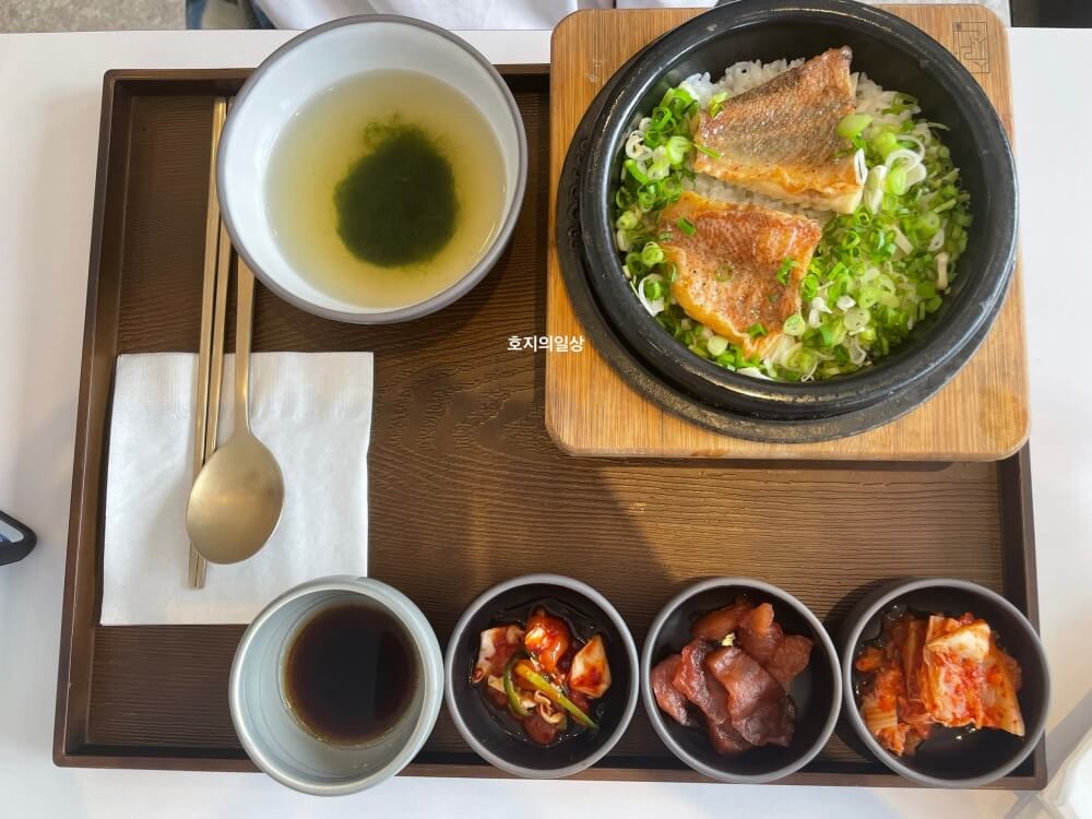 역삼 신라스테이 맛집 수라선 - 볼락 무쇠솥밥 반상
