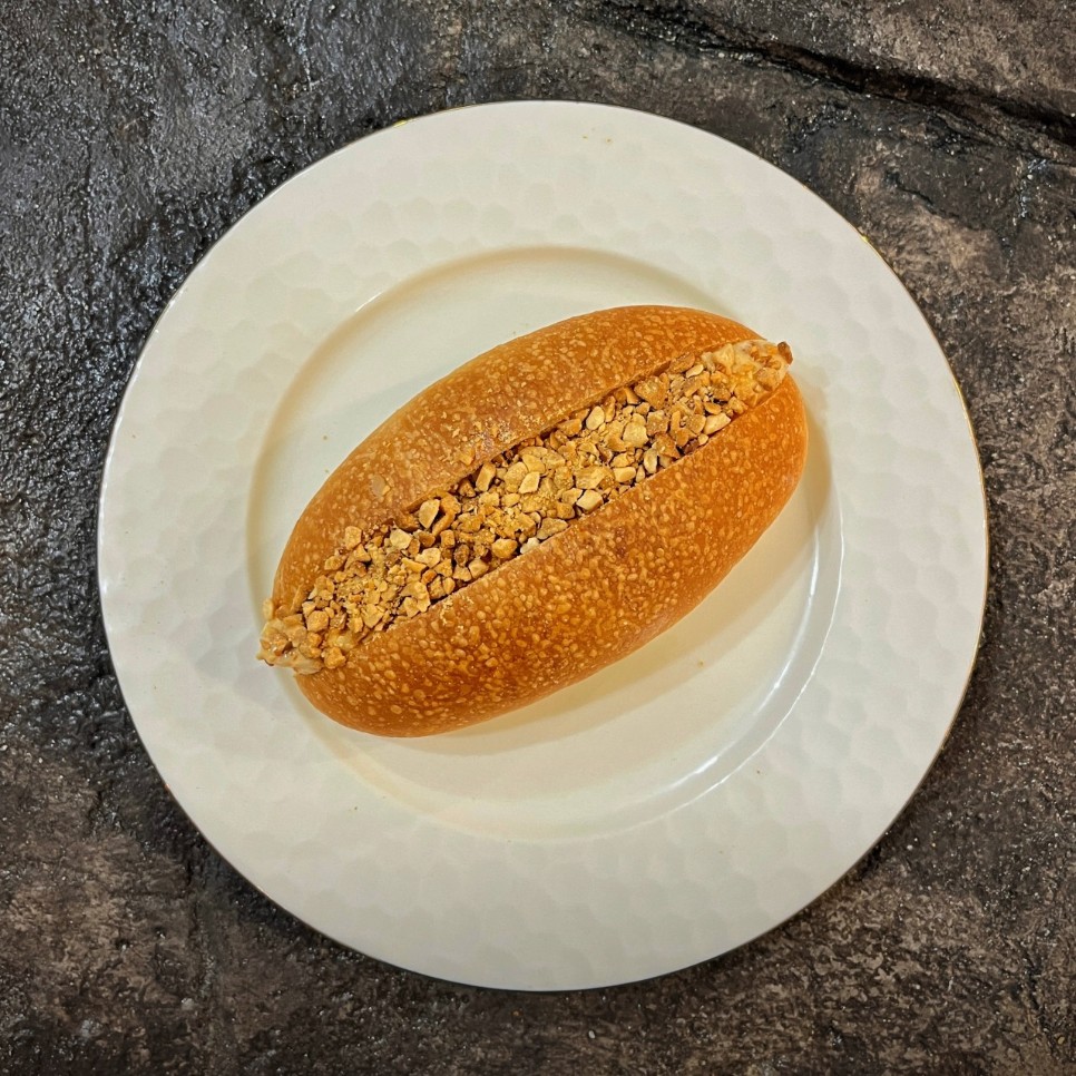 성북구 베이커리 어썸 피넛, 밀죽 소금빵이 그렇게 맛있다던데?