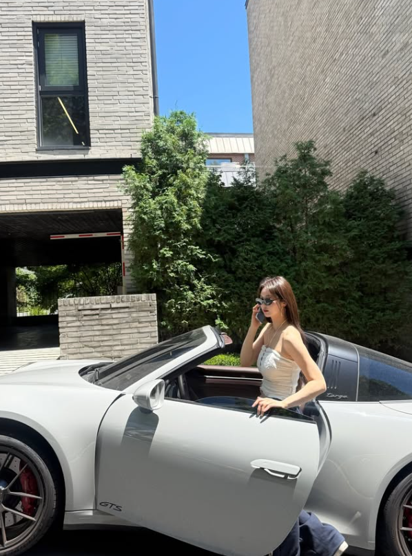 남규리와 포르쉐718 박스터 1