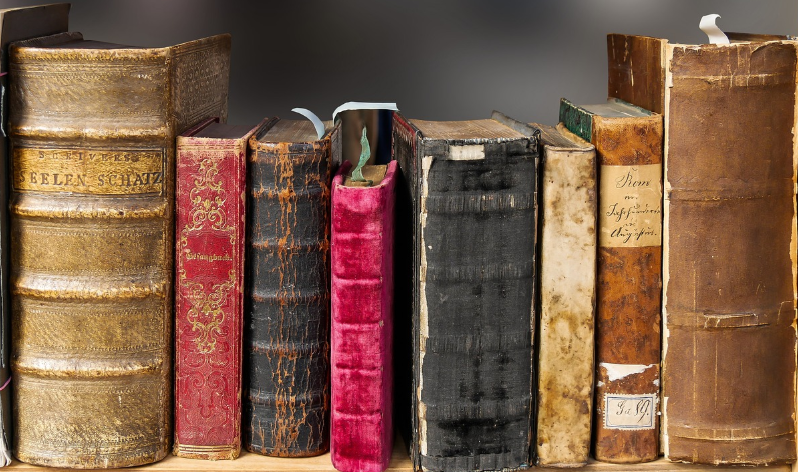 중고 시장의 역설: 시간이 지나면서 더 비싸지는 물건들의 비밀