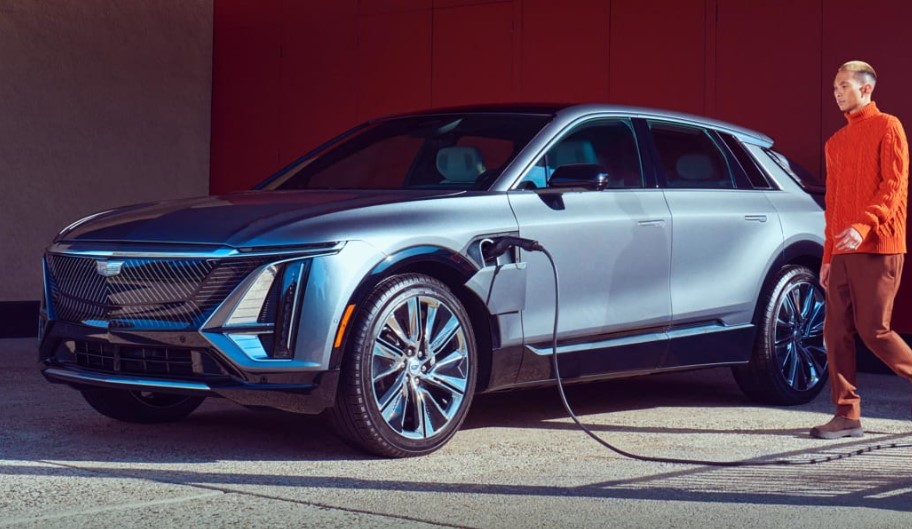 2023-캐딜락-리릭-충전