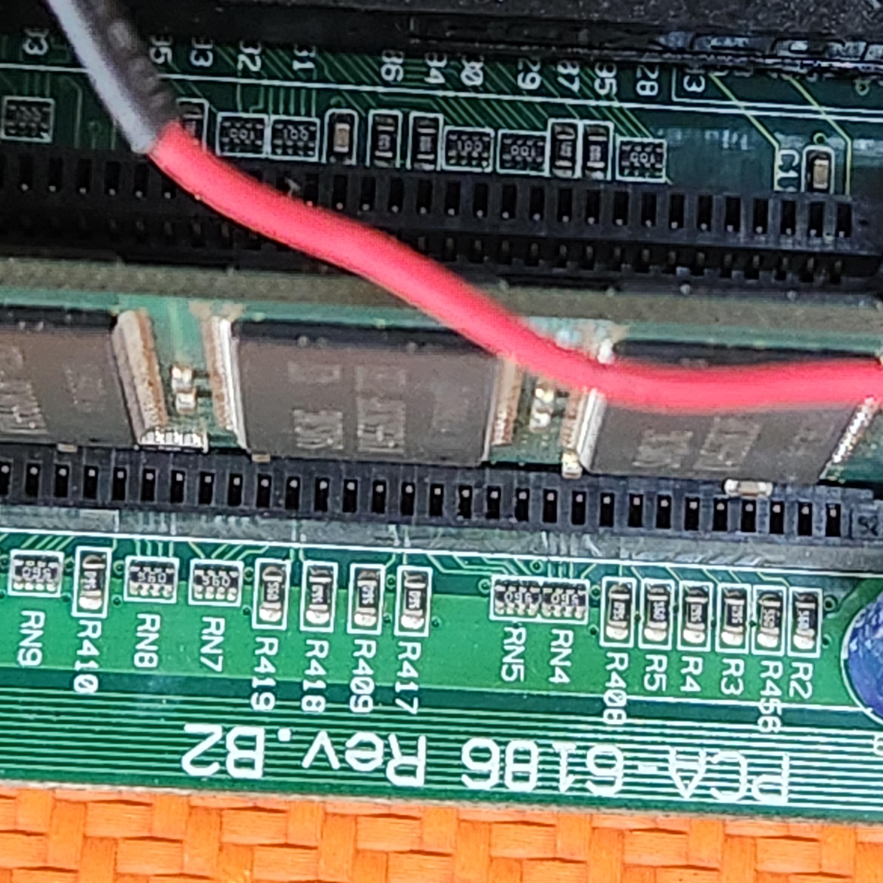 어드밴텍(ADVANTECH) 산업용컴퓨터 메인보드 PCA-6186 부팅불능 수리 사례