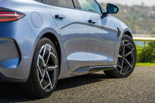 BYD 씰 외부디자인