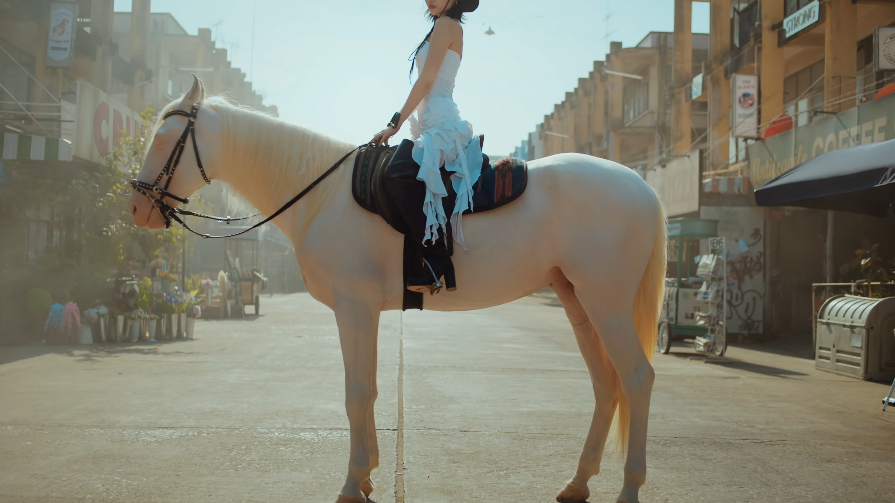 르세라핌(LE SSERAFIM) UNFORGIVEN(언포기븐)