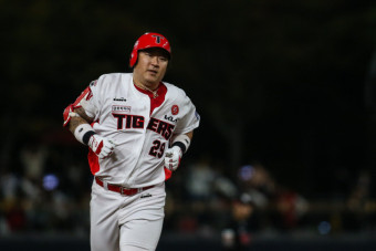 최형우 프로필 출신학교 제갈민 연봉