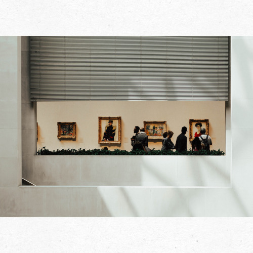 공연장 입장 대기 중인 시민들