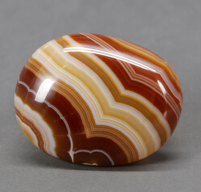사도닉스(Sardonyx) 또는 마노라 불리는 보석 이야기