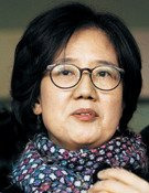 제국의 위안부 공로상 수상 반발