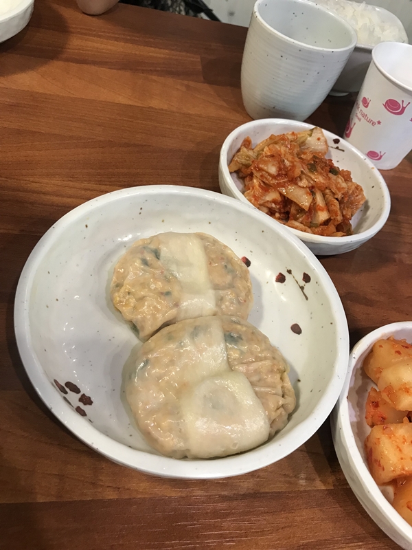 수담 김치만두
