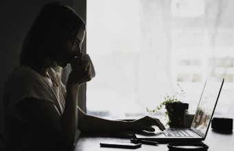 카공족뜻&amp;#44; &lsquo;카공족&rsquo;의 등장&amp;#44; 소비 트렌드와 공간 마케팅 변화