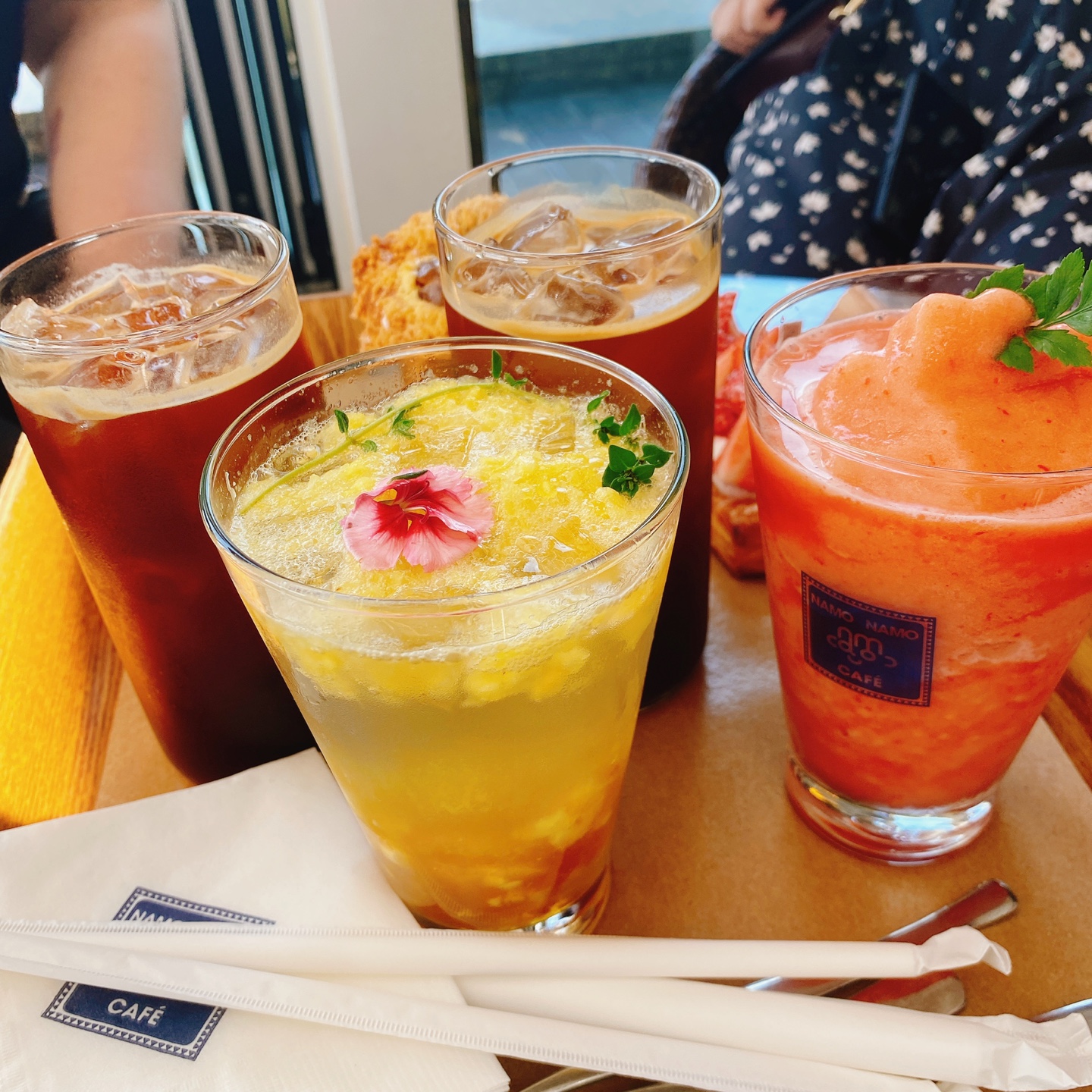 제주 도두 무지개 해안도로 도두봉 해수파크 포토존 비행기 제주공항근처 카페 나모나모베이커리