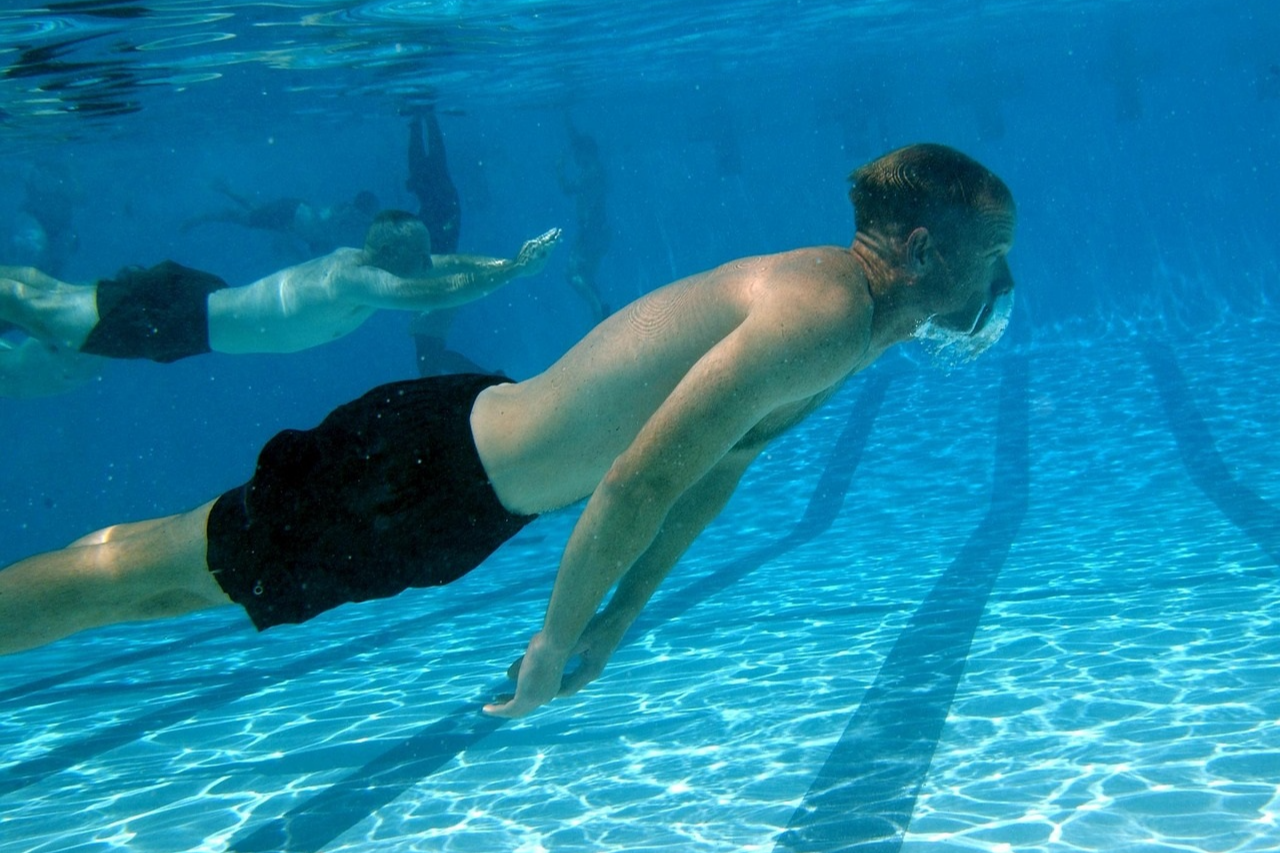 수영 스트로그 속도와 지구력 향상을 위한 인터벌 트레이닝