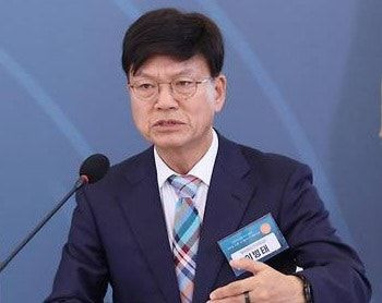 청와대 사퇴 권고: 이병태 규제합리화부위원장 논란 총정리! 나이, 고향, 학력, 전 카이스트 교수 경력, 5.18 성역 발언 파장 및 연관검색어 진상 진단