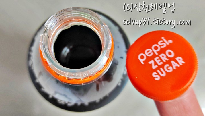 펩시 제로 망고 콜라 500ml 개봉 후