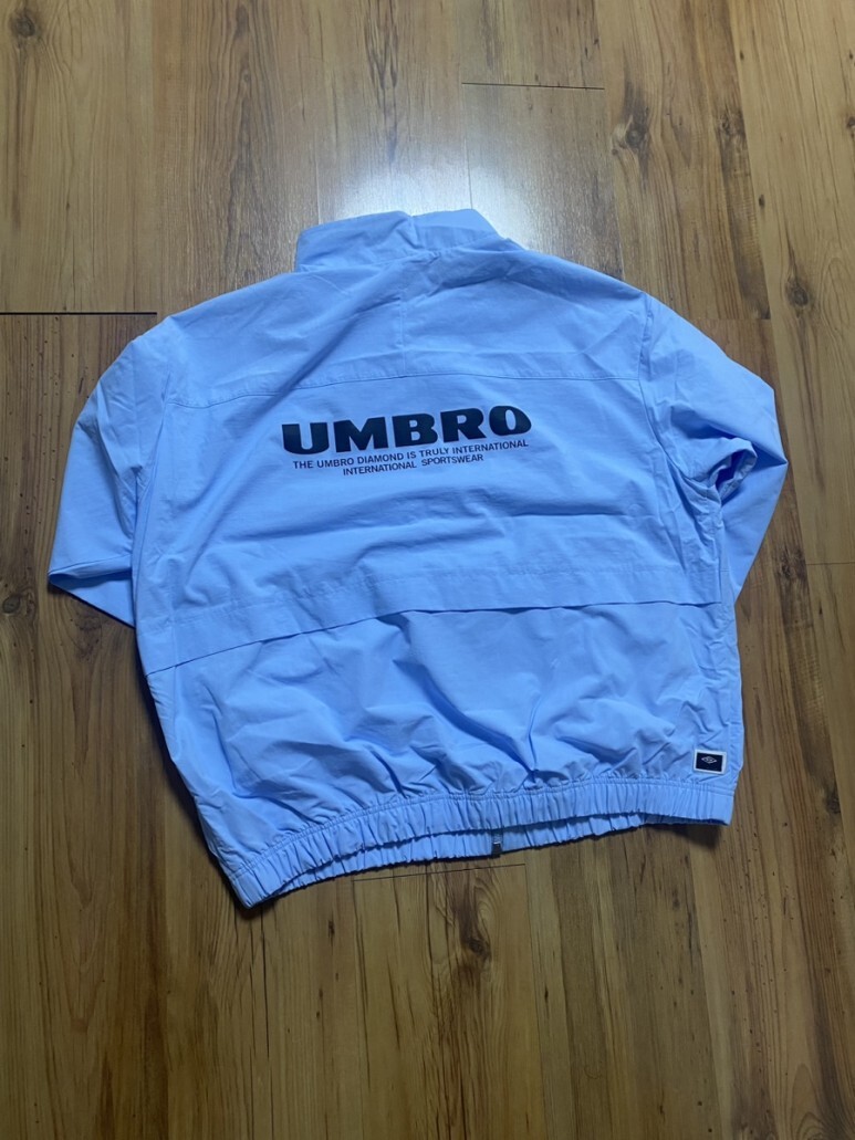 엄브로 UMBRO 클래식 웜업 자켓 세레니티 블루 (UN321CJK91)