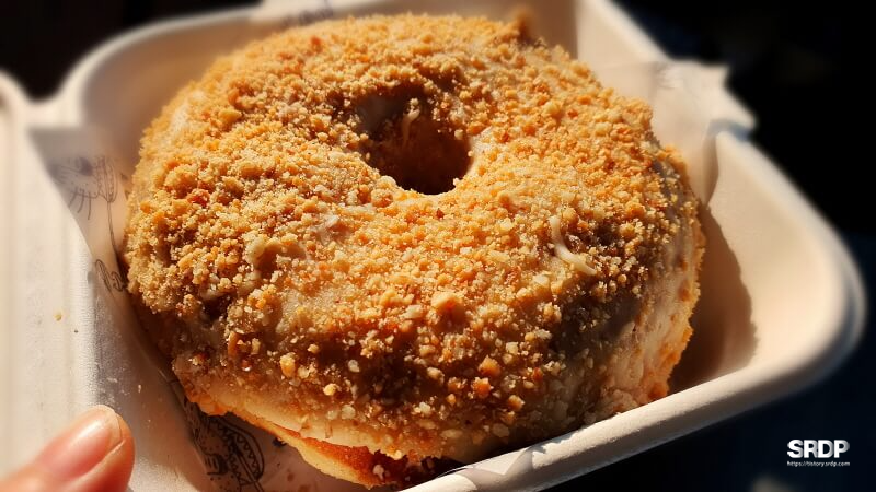 올드페리도넛-용산-한남점-메뉴-추천-피넛버터-올드페리도넛-보관-올드페리-주차-서울-3대-도넛