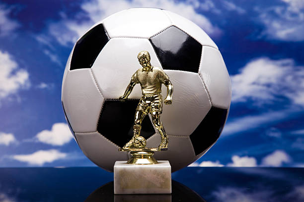 UEFA 챔피언스리그 역대 최다 우승,준우승팀,2025년 우승예상팀