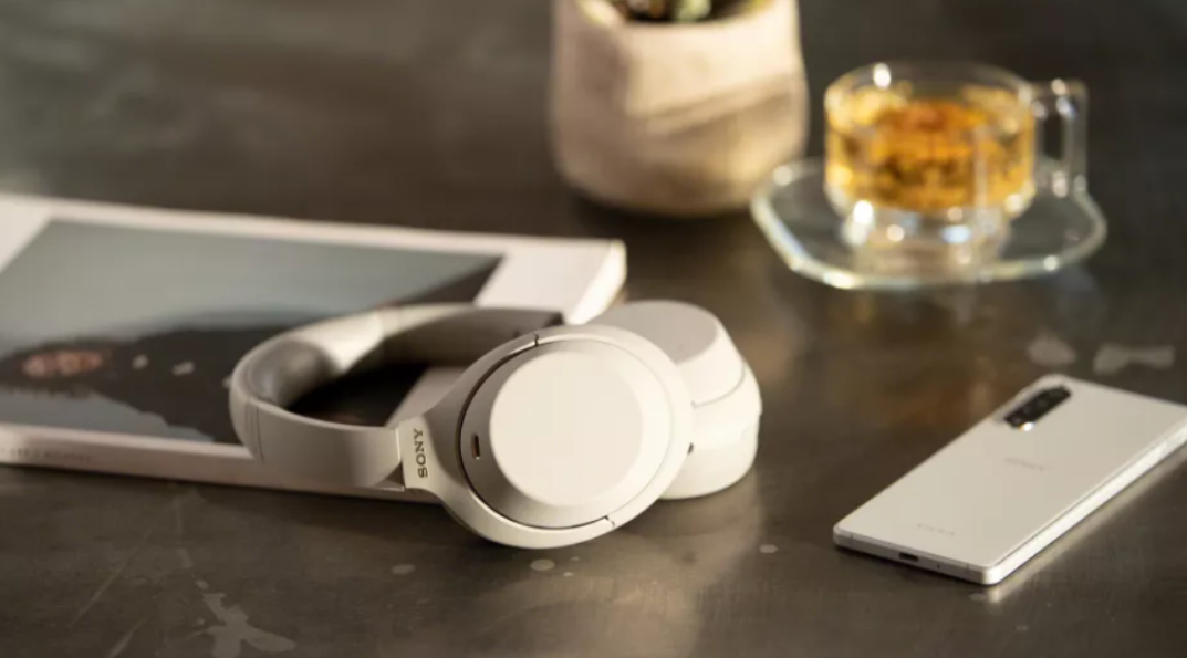 노이즈 캔슬링 헤드폰