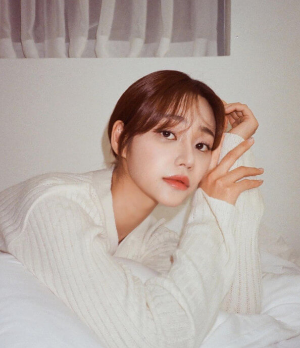 AOA-유나