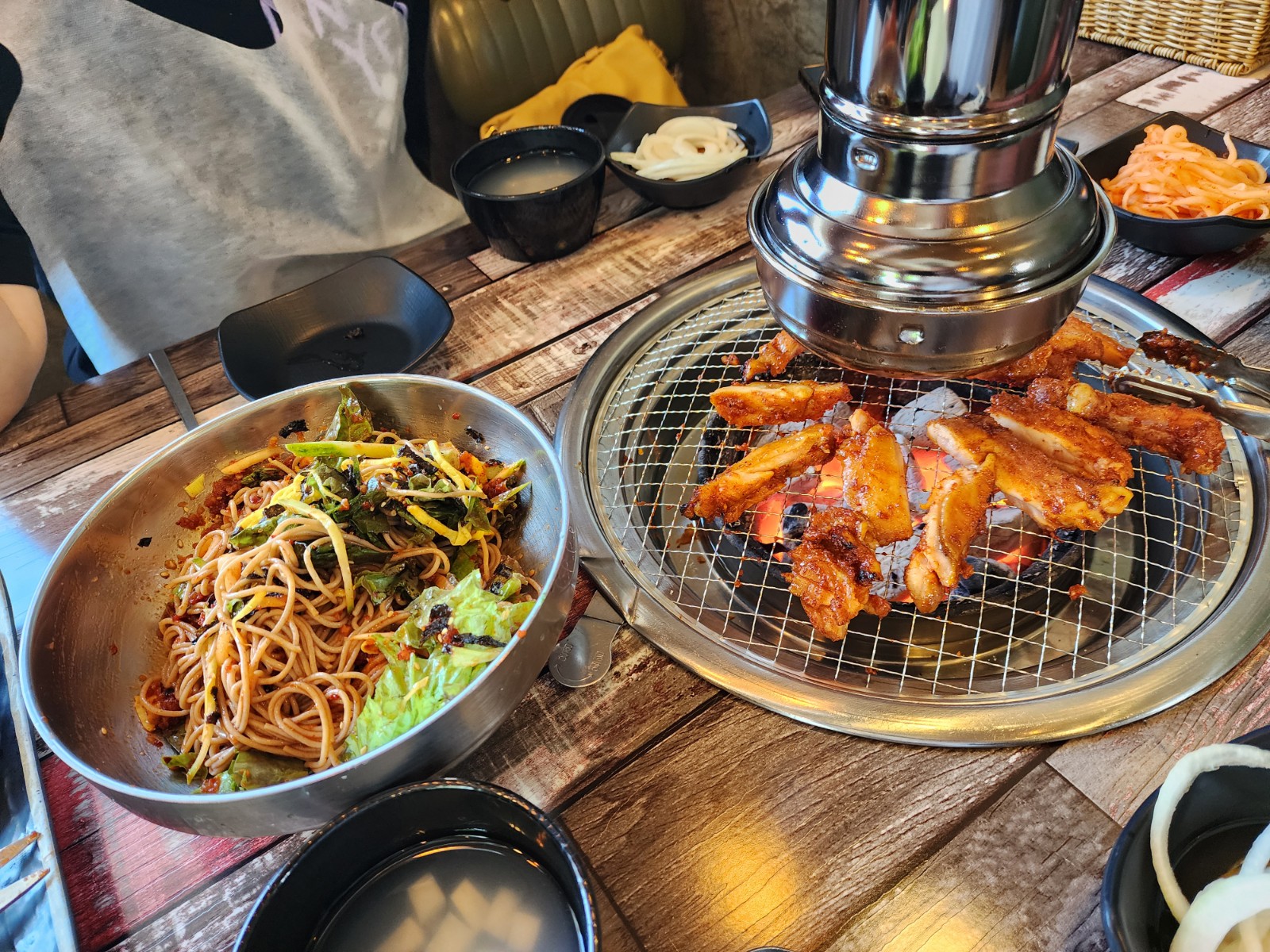 막국수와 닭갈비