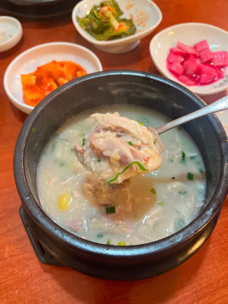 생생정보 고수의 부엌 한방삼계탕 음식점 위치