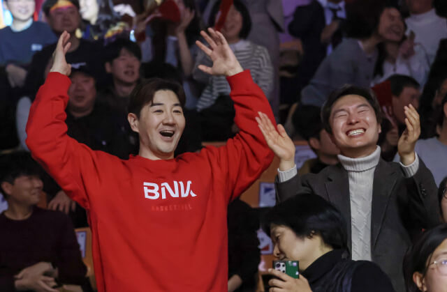 부산 BNK, 극적인 승부 끝에 첫 우승! MVP 안혜지 활약 빛났다