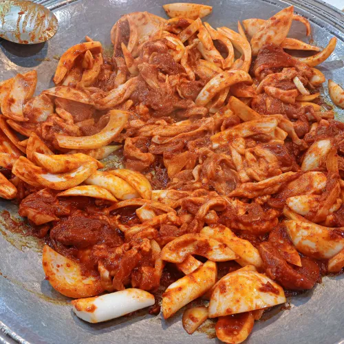대결 맛 대 맛 능이버섯백숙 vs 더덕오리주물럭