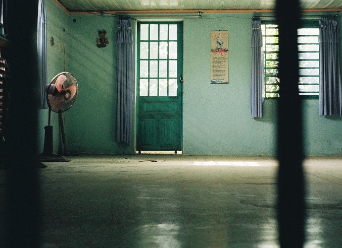 생활공간에서 위생 사각지대가 반복되는 공통 조건