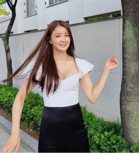 배우 이시영 시험관 둘째 임신 