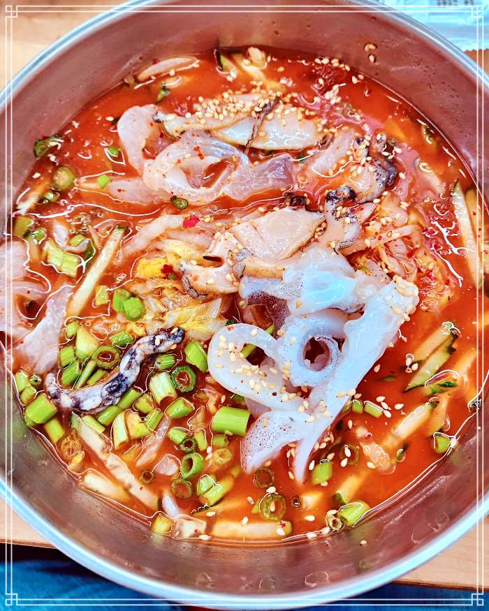 제주, 제주공항 맛집 성게 미역국, 전복물회, 회국수