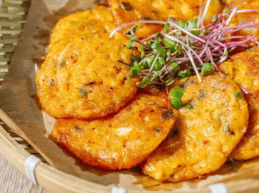 김치 부침개 김치전 만드는 법 김치 부침개 맛있게 만드는 법 김치 부침개 바삭하게 튀김가루 부침가루 비율 김치 부침개 황금레시피 바삭한 김치전 만드는 비법 김치전 반죽 비율 비 오는 날 전 요리 김치 부침개 치즈 김치전 보관법 김치전 간장소스 김치 부침개 재활용 전요리 모음 집에서 전 부치기 초간단 야식 레시피