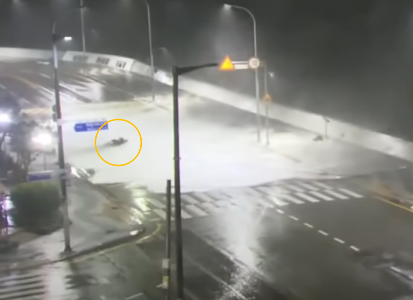 마린시티 방파제 유튜버