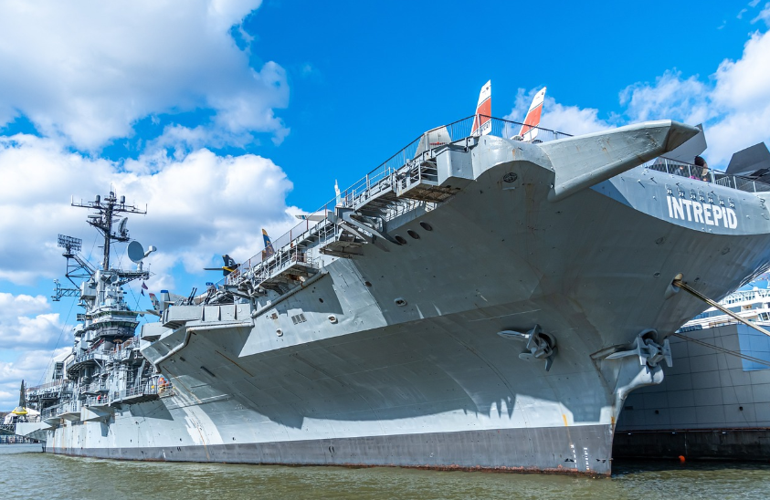 대형 항공모함 사진 평화를 실천하고자 하는 차원에서 올려봄(출처 픽사베이)