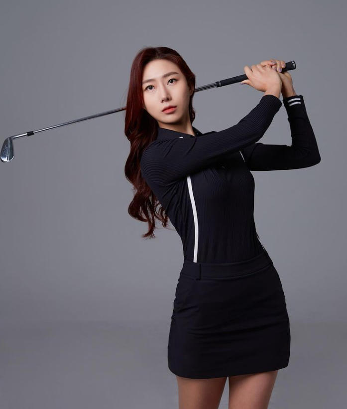 스윙폼이 멋지기로 유명한 '이한솔'프로